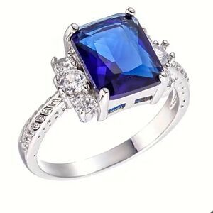 The Debutant In Blue cocktail ring in silver sz 6